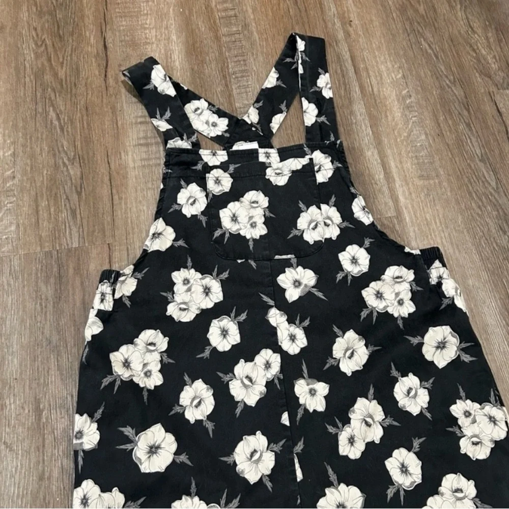 Smash + Tess The Rachel Romperalls in Midnight Bloom women’s size XS - Picture 4 of 11